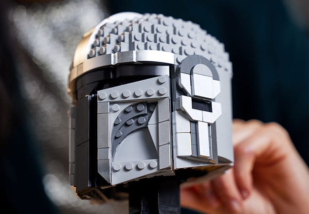 LEGO Star Wars: The Mandalorian Helmet (75328)